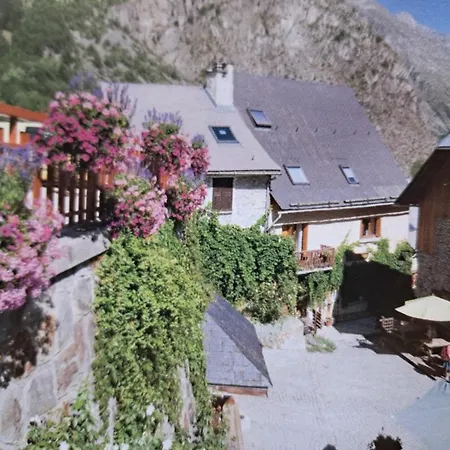 2 Alpes - 2-4 Pers Apartment